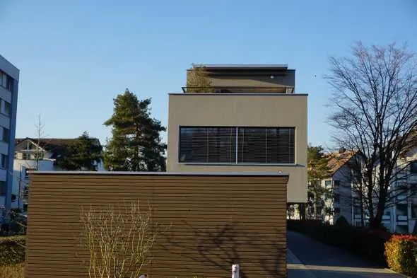 The building that used to house Holon-000, The Spaceship